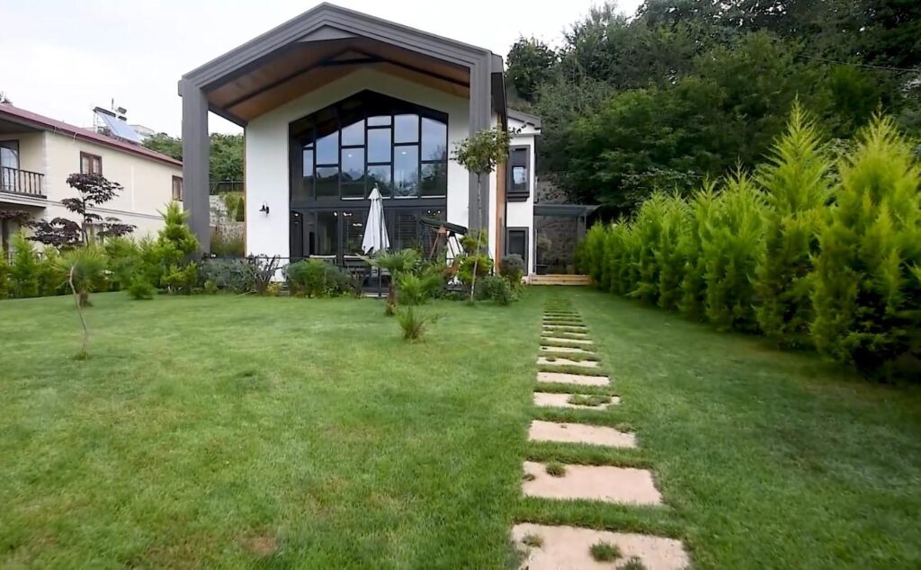 فيلا للبيع في طرابزون تركيا