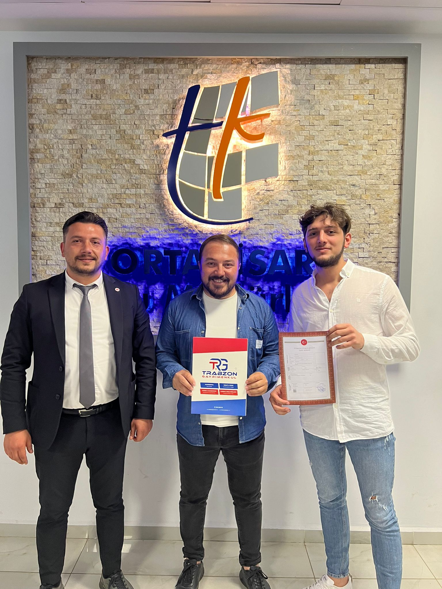 موقع شركة طرابزون العقارية